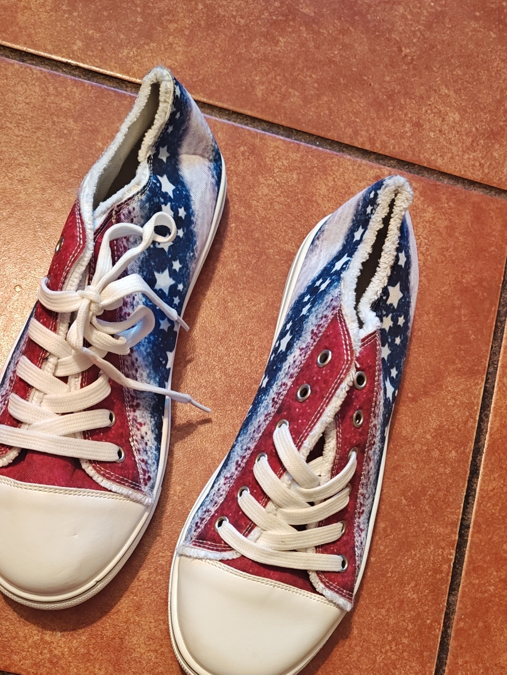 Casual Women's American Flag Canvas Sneakers in Red, White & Blue
